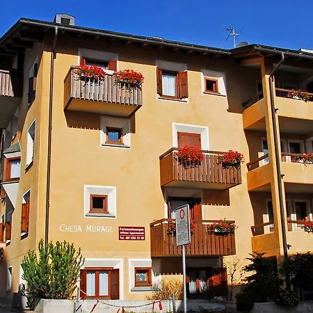 Chesa Muragl Apartment *